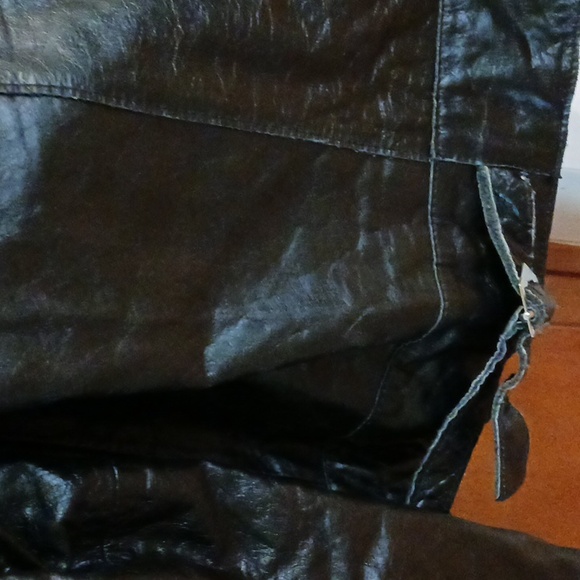 Leather jacket by Wilson's - Picture 3 of 6